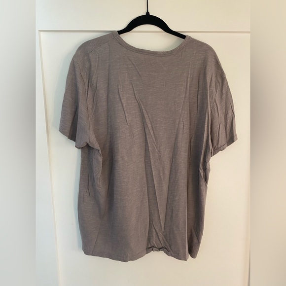 Alternative Apparel T-Shirt - Picture 3 of 3